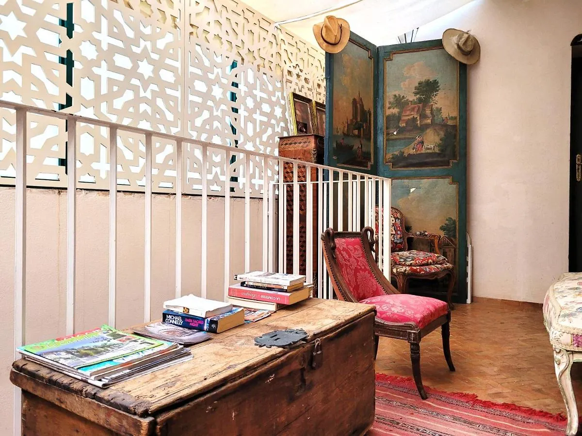 Guest house Casa Del Buen Viaje - Habitacion Rumba Seville Spain